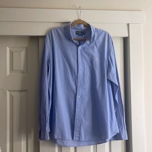 Ralph Lauren men’s beautiful button up shirt ! Barely used ! No imperfections.